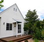 Briar Rose Cottages - Whitsundays Accommodation
