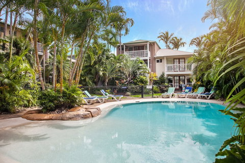 Sandy Beach Resort - Whitsundays Accommodation 1