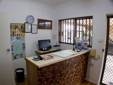 Baths Motel - Whitsundays Accommodation 1