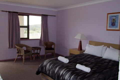 Oaks Ranch And Country Club - Whitsundays Accommodation 3