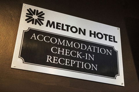 Melton Hotel - Whitsundays Accommodation 0
