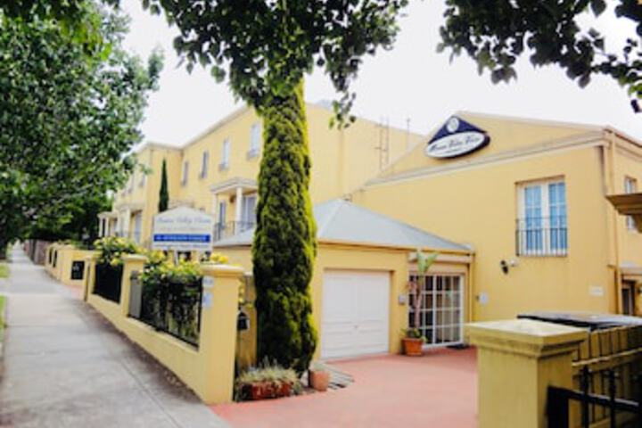 Moonee Ponds VIC Whitsundays Accommodation