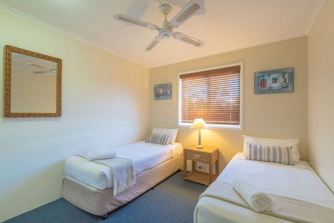 Noosa Outrigger Beach Resort - Whitsundays Accommodation 7