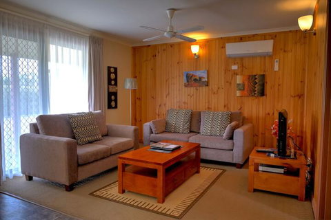 Ficifolia Lodge - Whitsundays Accommodation 2