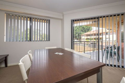 Parkside Apartments - Whitsundays Accommodation 6