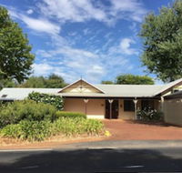 The Noble Grape Guesthouse - Whitsundays Accommodation