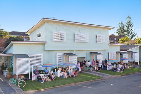 La Costa Motel - Whitsundays Accommodation 2