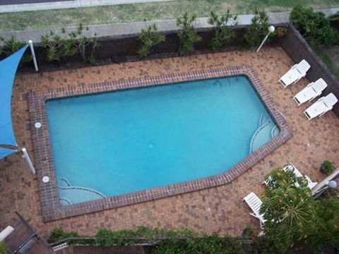 Warringa Surf - Whitsundays Accommodation 0