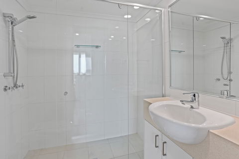 Spectrum Apartments - Whitsundays Accommodation 6