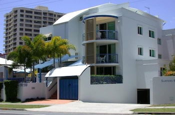 Surfers Beach Resort One - Whitsundays Accommodation 2