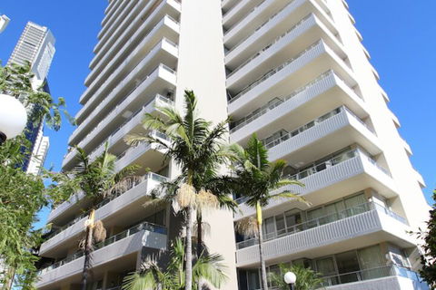 Waterways Luxury Apartments - Whitsundays Accommodation 2