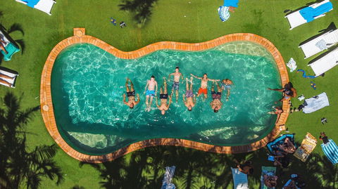 Budds In Surfers - Whitsundays Accommodation 0