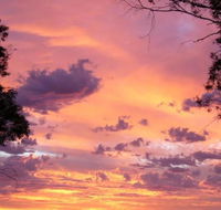 Sunset View Bb Forbes Nsw - Whitsundays Accommodation