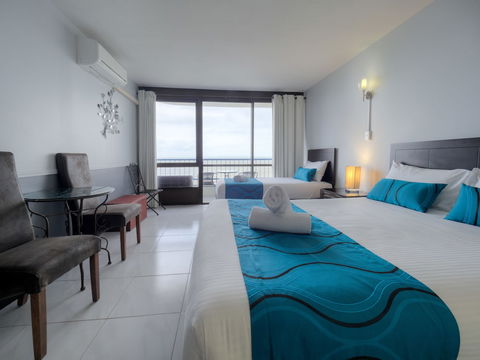 Bayview Tower - Whitsundays Accommodation 6