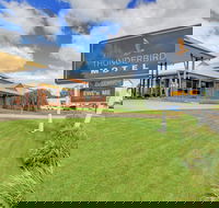 Thunderbird Motel - Whitsundays Accommodation