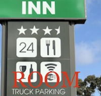 Golfview Motor Inn - Whitsundays Accommodation