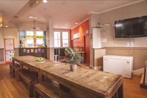 Mad Monkey Backpackers Bayswater - Whitsundays Accommodation 0