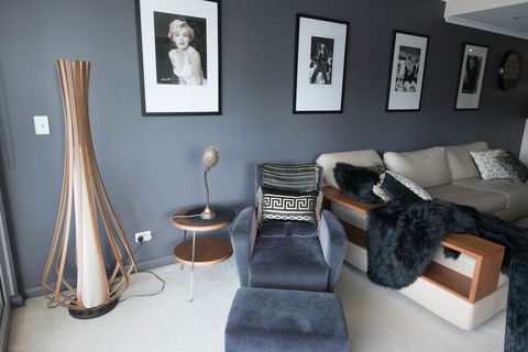 Darling Harbour Getaway - Whitsundays Accommodation 2