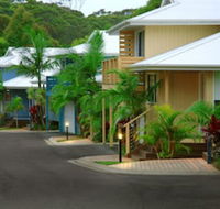 Flynns on Surf Beach Villas - Whitsundays Accommodation