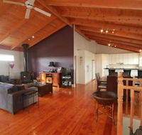 Pelican Sands Bed  Breakfast - Whitsundays Accommodation
