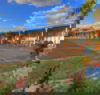 Tommo's Motor Lodge - Whitsundays Accommodation