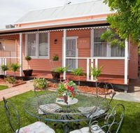 Pammys Palace - Whitsundays Accommodation