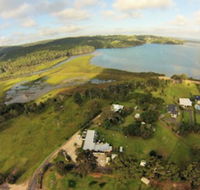 Top of the Lake Units - Whitsundays Accommodation
