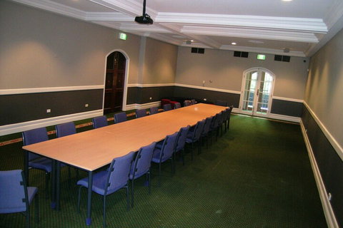RMIT Village House - Whitsundays Accommodation 5