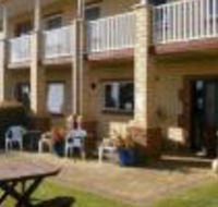 Baywatch Manor Augusta - Whitsundays Accommodation