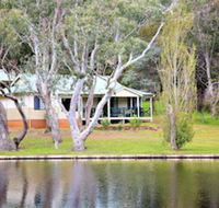 Bushy Lake Chalets - Whitsundays Accommodation