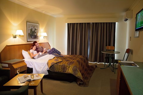 White Lace Motor Inn - Whitsundays Accommodation 4
