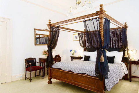 Kurrajong House Launceston - Whitsundays Accommodation 2
