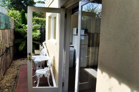 Belton Apartments - Whitsundays Accommodation 3