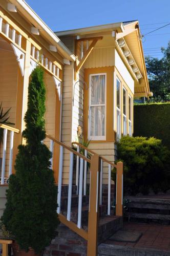 Belton Apartments - Whitsundays Accommodation 2