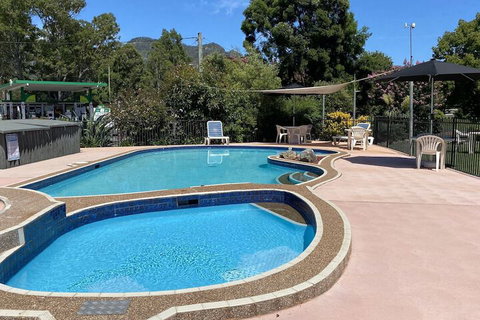 Bucketts Way Motel And Restaurant - Whitsundays Accommodation 5