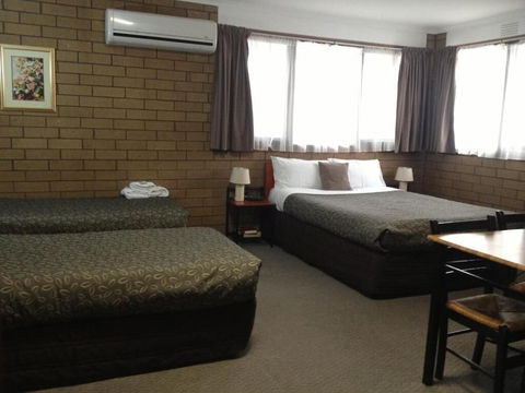 Rippleside Park Motor Inn - Whitsundays Accommodation 5