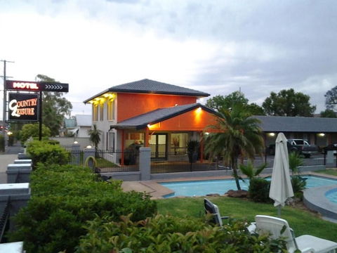 Country Leisure Motor Inn - Whitsundays Accommodation 0