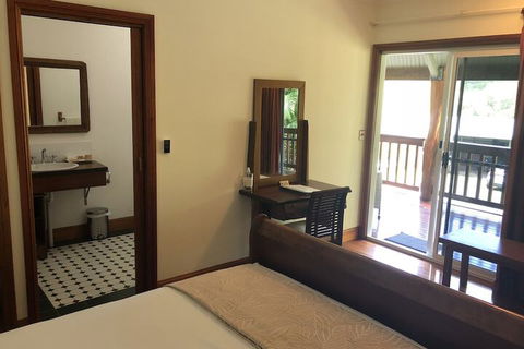 Daintree Manor Bed & Breakfast - Whitsundays Accommodation 6