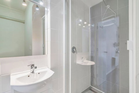 Surf Beach Motel Coffs - Whitsundays Accommodation 5