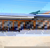 Squatters Homestead Motel - Whitsundays Accommodation