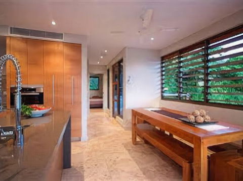 The Boutique Collection At 1 23 Murphy Street Port Douglas - Whitsundays Accommodation 2