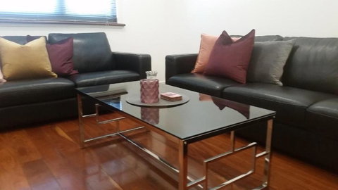 Leisurely Manor - Whitsundays Accommodation 3