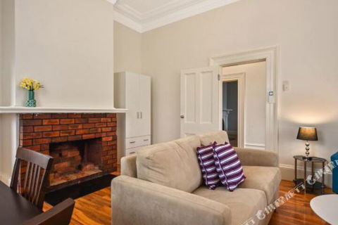 The Accommodation Group Nineteen20 Invermay - Whitsundays Accommodation 2