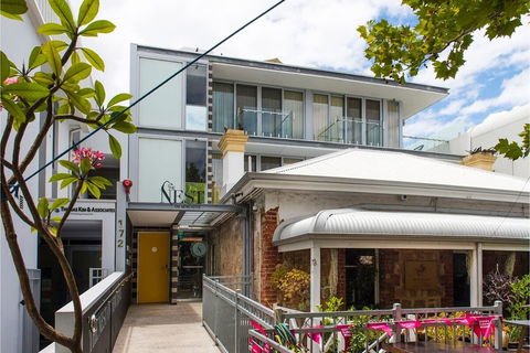 Contemporary Room, Roof Terrace, Stay In The City - Whitsundays Accommodation 2