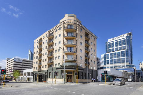 Perth West End Apartment 406 - Whitsundays Accommodation 1