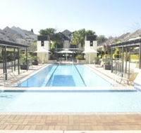 Glebe Fully Furnished 1 BDR Apart 47 ROS - Whitsundays Accommodation
