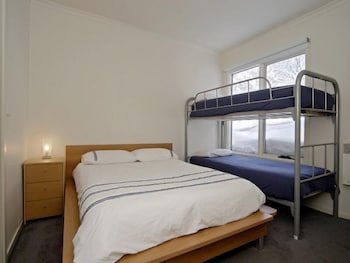 Pearse 1 - Whitsundays Accommodation 3