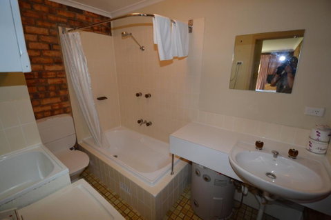 Ellswood 1 - Whitsundays Accommodation 6
