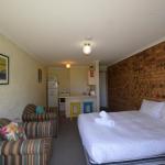 Ellswood 1 - Whitsundays Accommodation 0