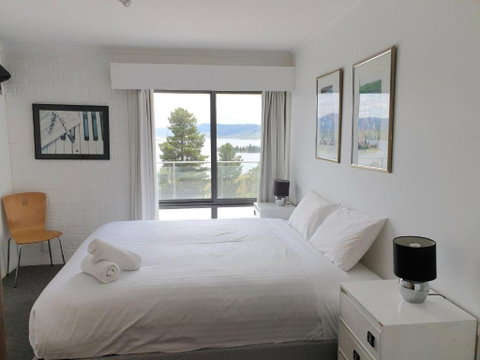 Summit 15 - Whitsundays Accommodation 5